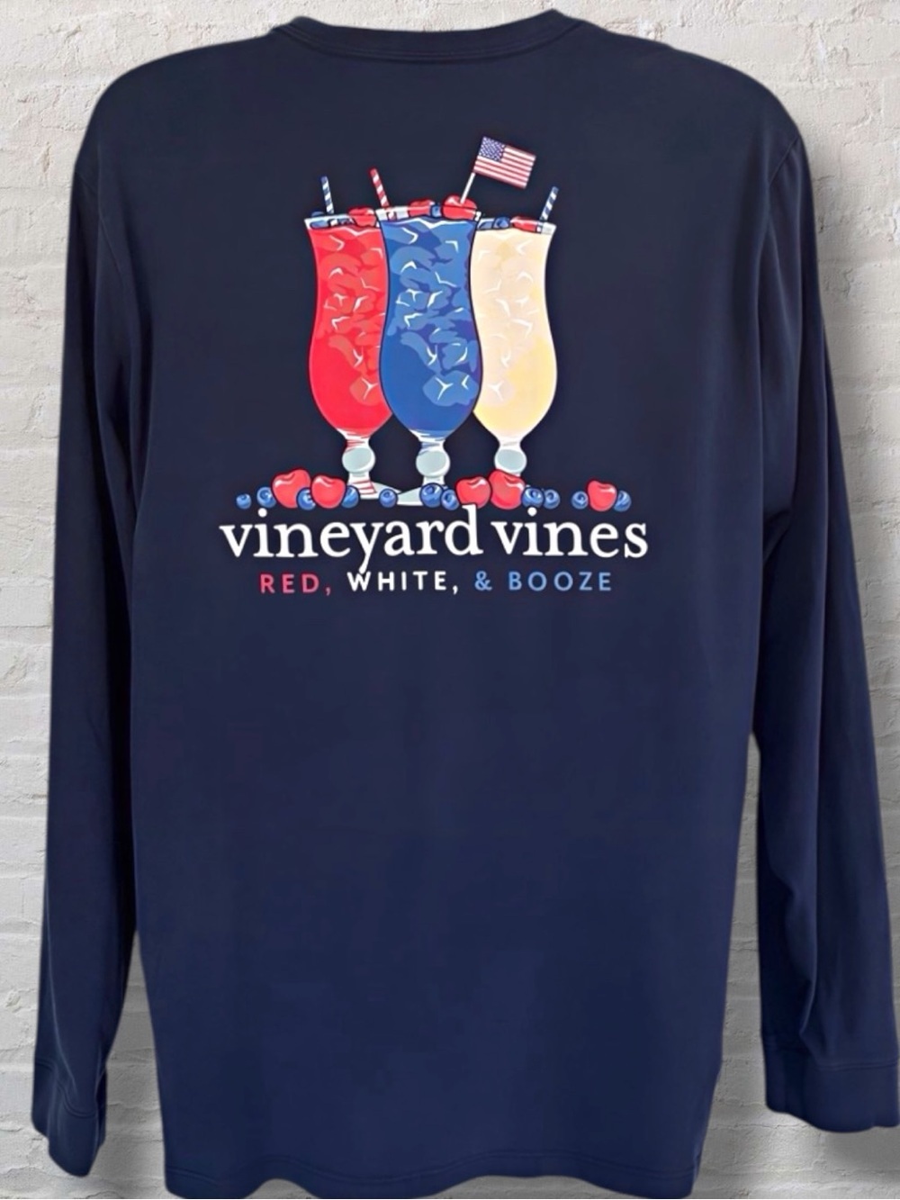 Vineyard Vines Red White & Booze Long Sleeve Pocket Tee Men’s L Navy Cocktail